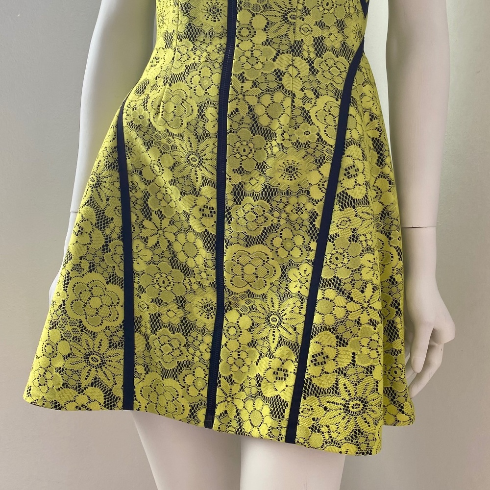 Alexis Designer Dress - Picture 4 of 6